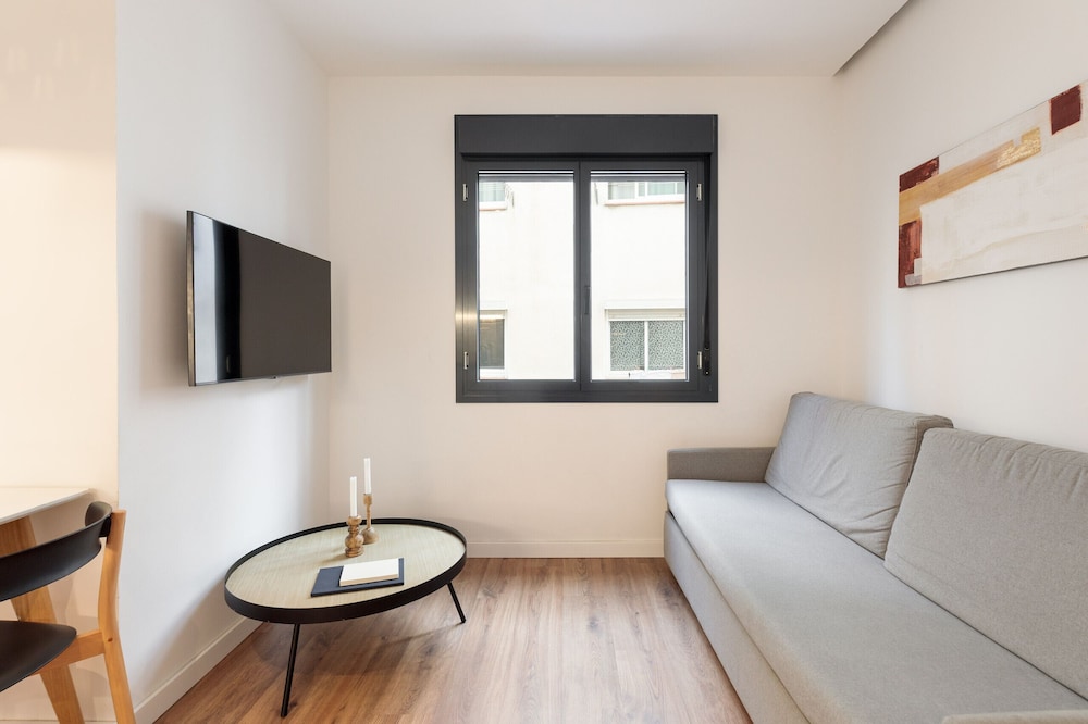Apartment photo 3