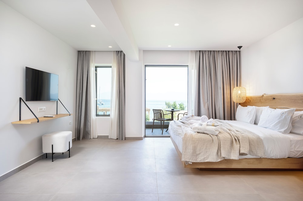 Executive Suite, Sea View - Photo 1