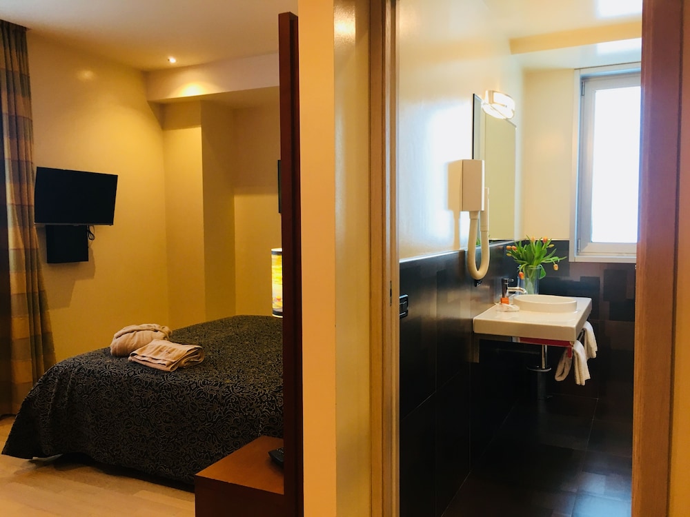 Double Room Single Use photo 1