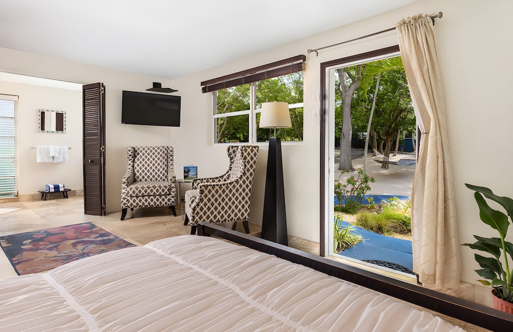 La Palma Tropical Garden Suite - Photo 1
