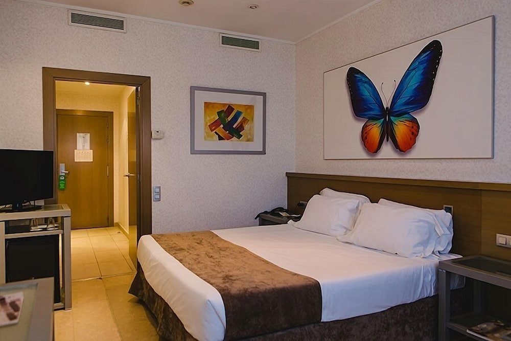 Double Room, 1 Queen Bed