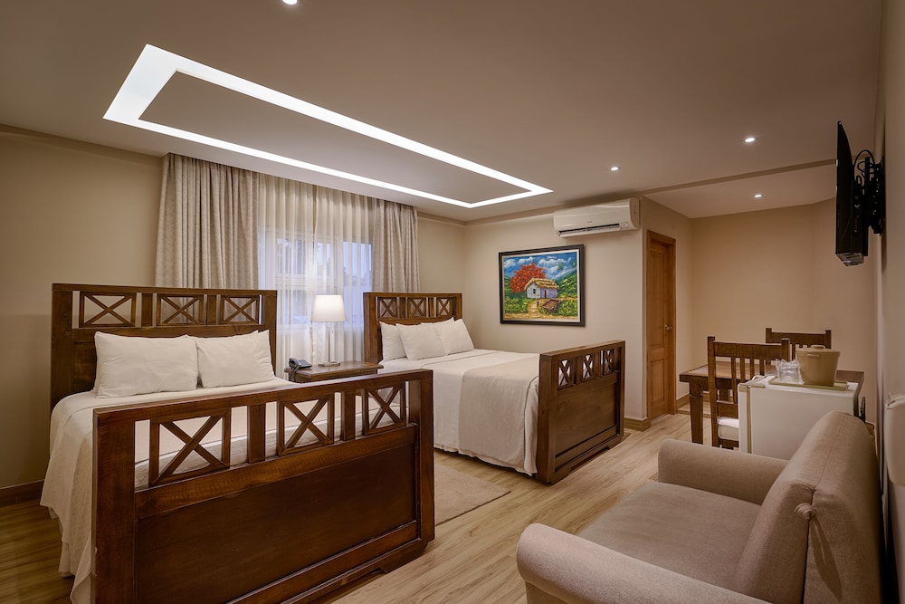 Standard Room, 2 Queen Beds