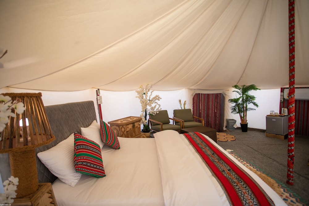 Deluxe Tent, 1 Bedroom photo 3