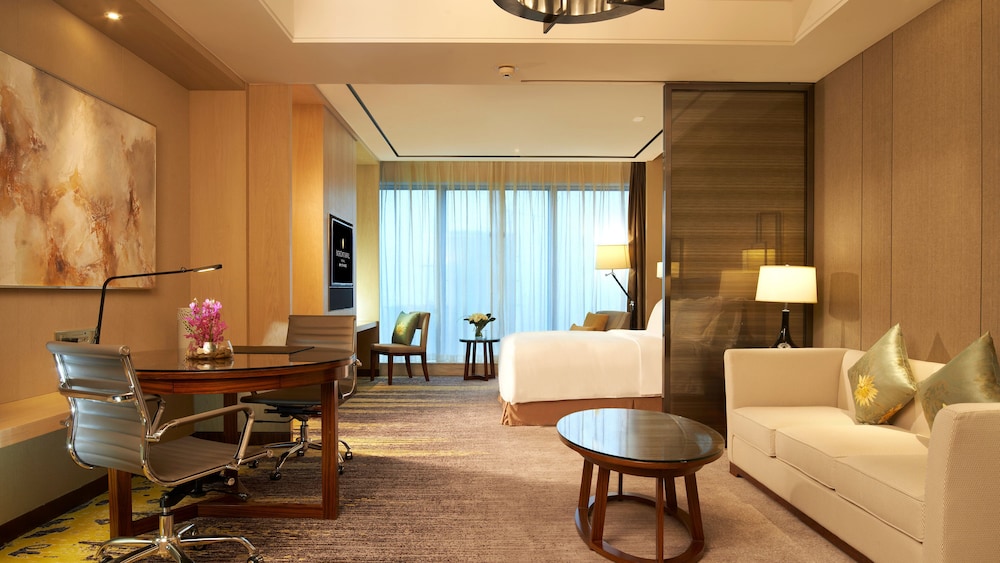 Junior Studio Suite, 1 King Bed (Kid Theme)