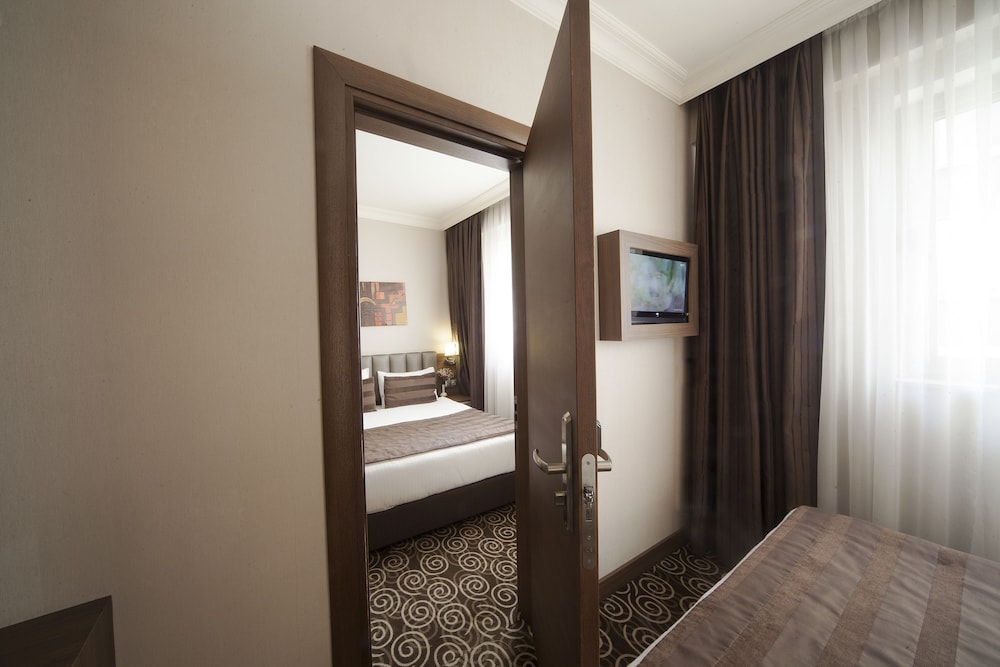 Quadruple Room photo 1