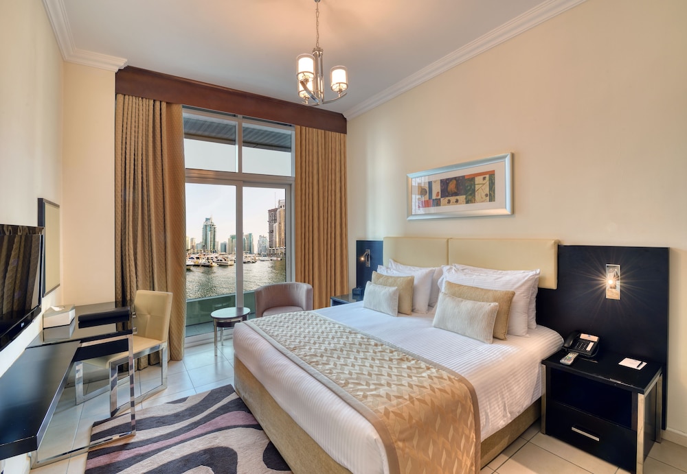 Deluxe One Bedroom Apartment with Free beach Transfer and 15% F &B Discount photo 2