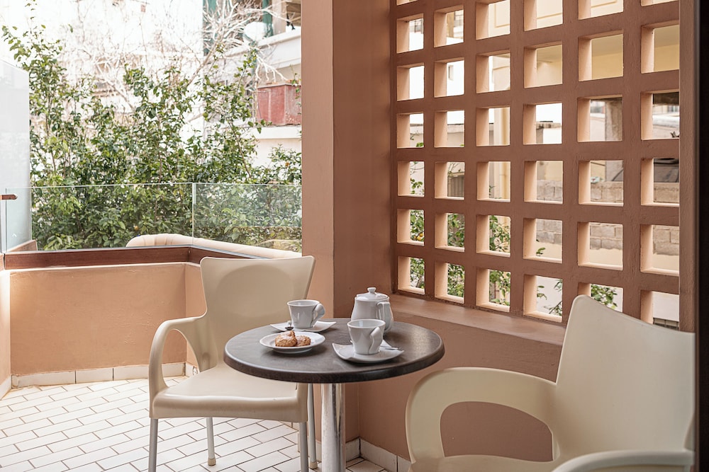 Superior Double or Twin Room, Balcony - Photo 8