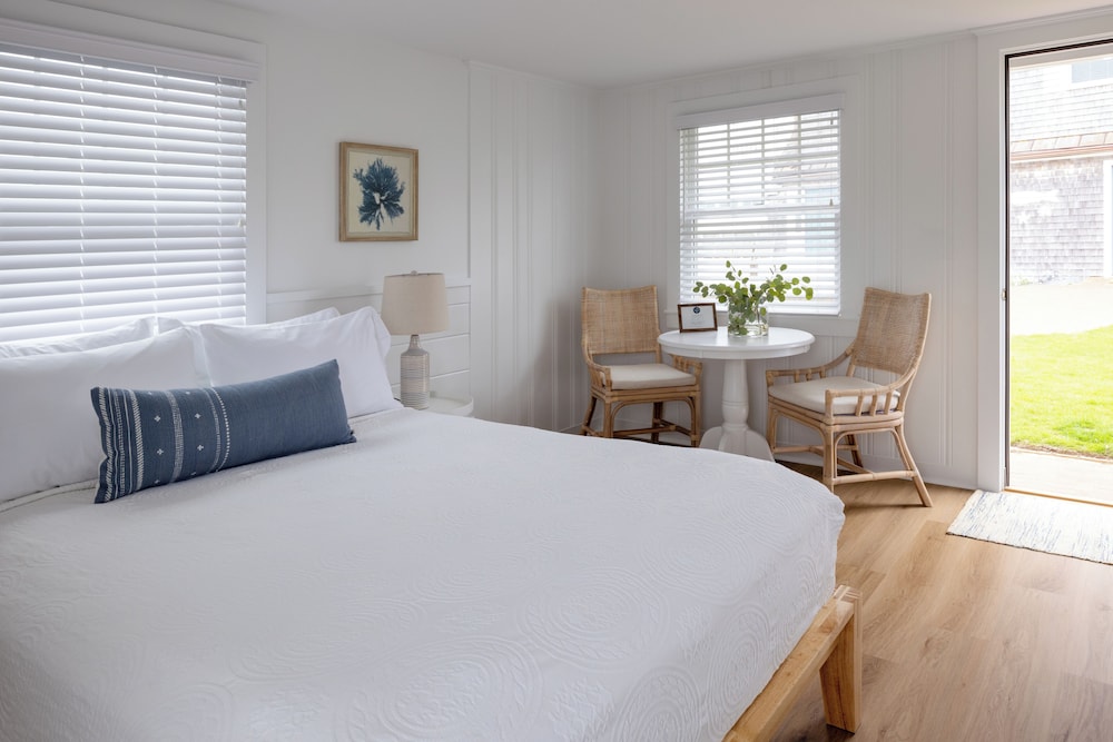 Double Room, 1 Queen Bed, Courtyard View, Ground Floor photo 3