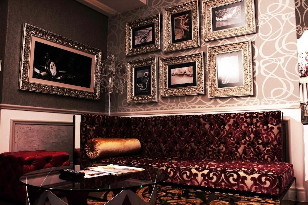 Presidential Suite photo 2