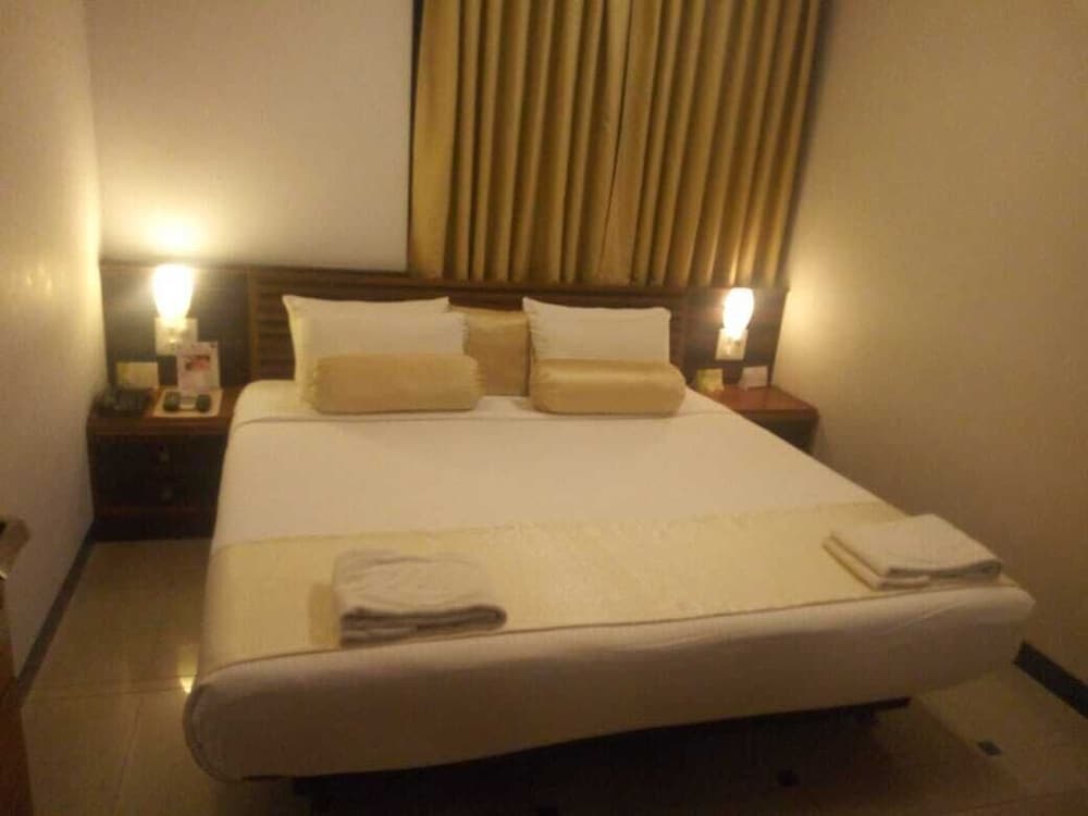 Luxury Room