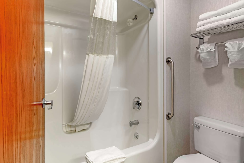 Suite, Multiple Beds, Non Smoking, Fireplace (with Sofabed) - Photo 6