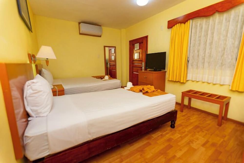 Executive Room photo 2