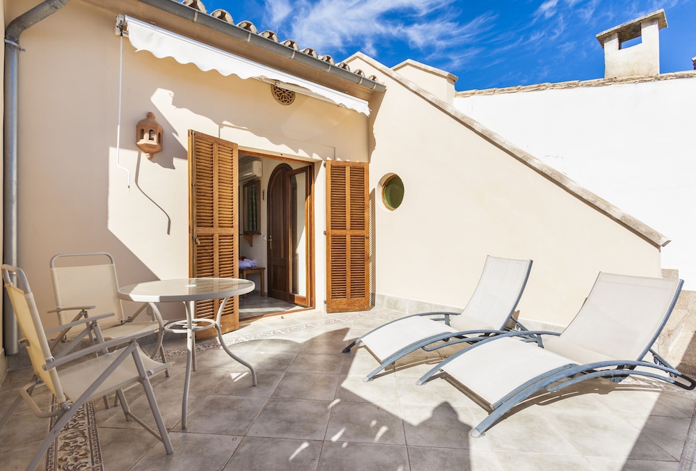 Villa photo 3