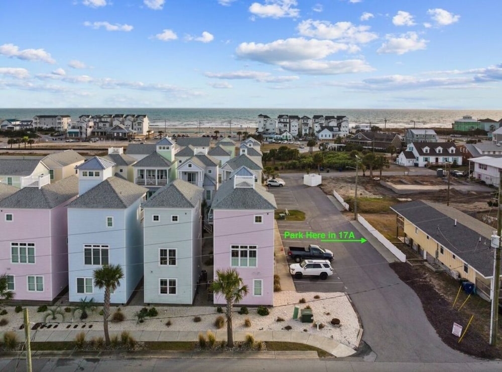 Townhome, 2 Bedrooms photo 3
