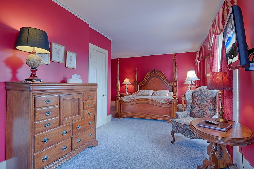 Junior Suite, 1 King Bed photo 1
