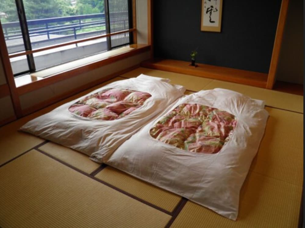 Japanese-Style Room,Lake side, Breakfast in Restaurant, [Dinner in Room or Restaurant], for 2 people photo 2