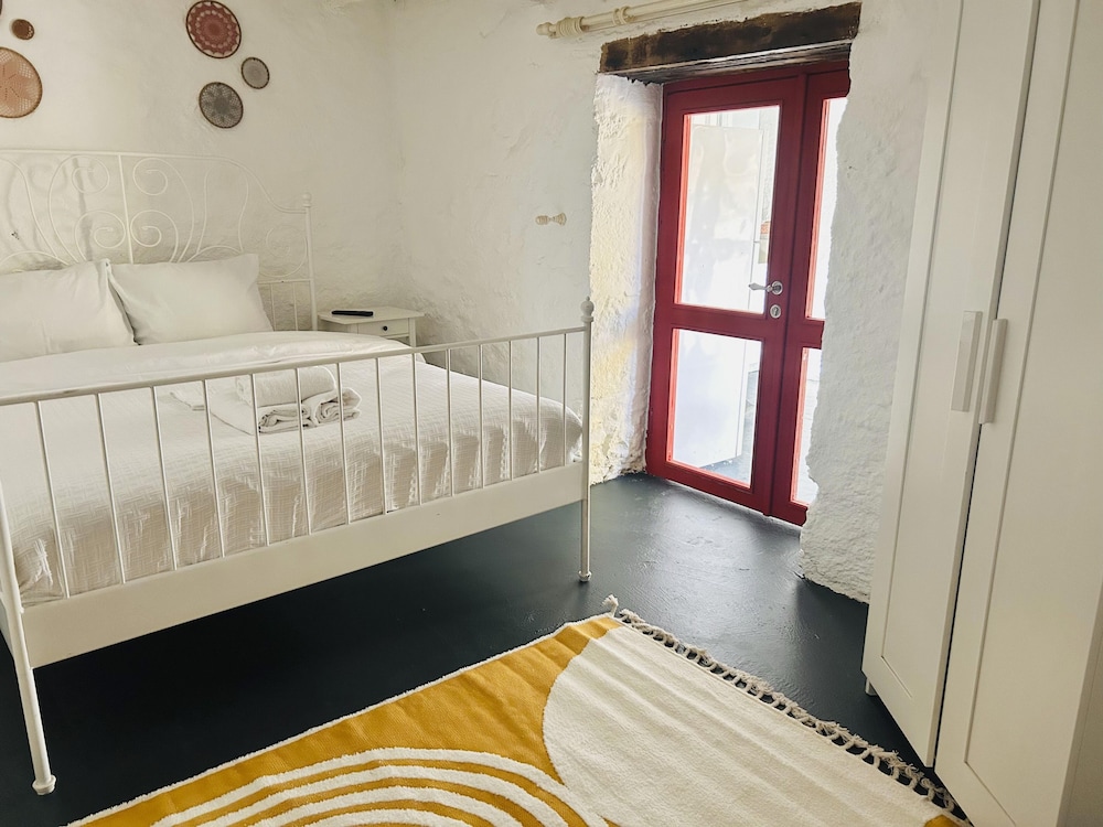 Comfort Suite, Garden Area