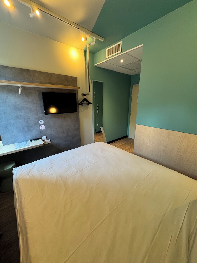 Standard Room, 1 Double Bed - Photo 2