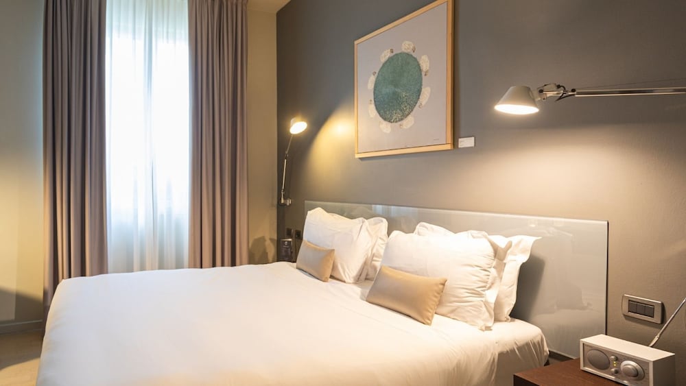 Executive Room, Balcony - Photo 4