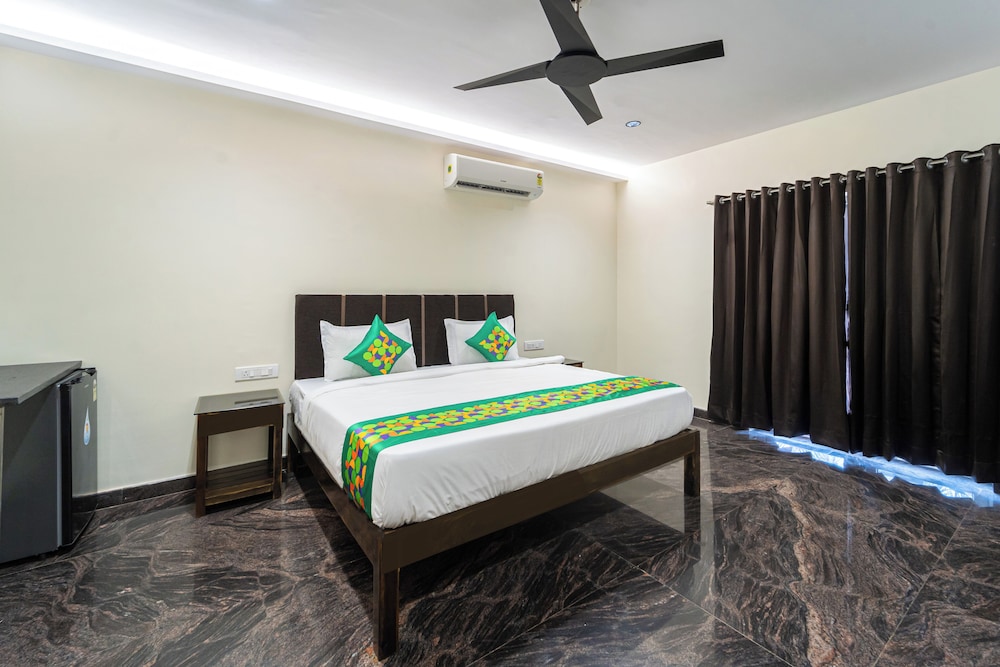 Deluxe Room - Photo 2