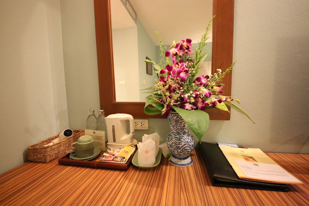 Superior Room, Garden View - Photo 9