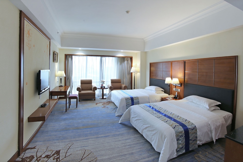 Superior twin bed room