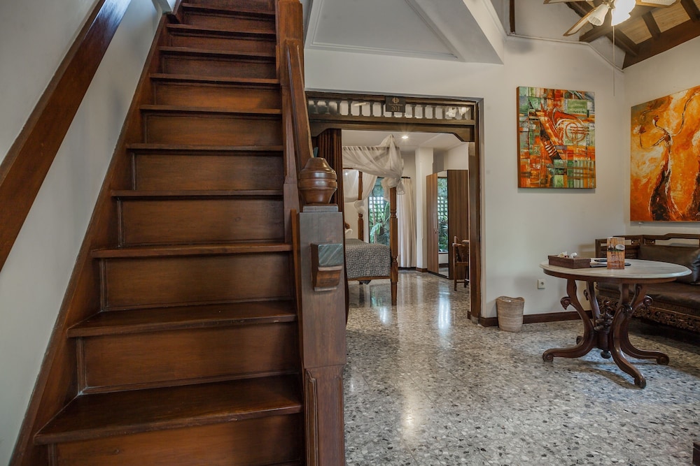Two Bedrooms Villa with Garden View - Photo 13