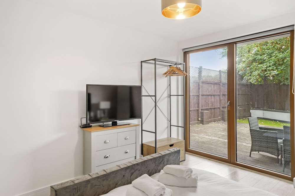 Luxury Apartment photo 3