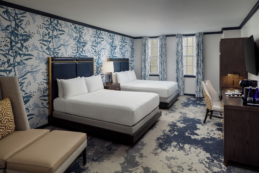 Room, 2 Queen Beds, Accessible (Mobility & Hearing, 3x3 Shower) - Photo 1