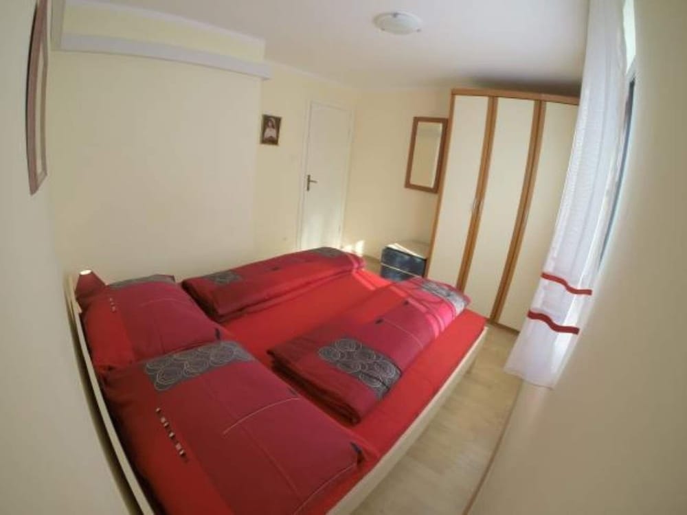 Apartment (Marko - 30m from beach - A2(2+2))