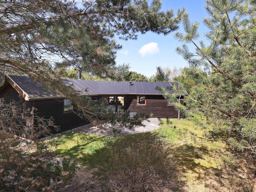 House photo 2