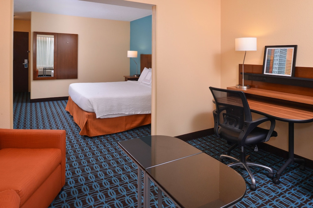 Executive Room, 1 King Bed, Non Smoking photo 3