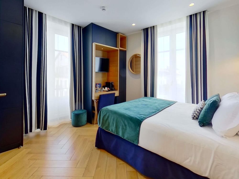 Superior Room, 1 Double Bed, Balcony - Photo 1