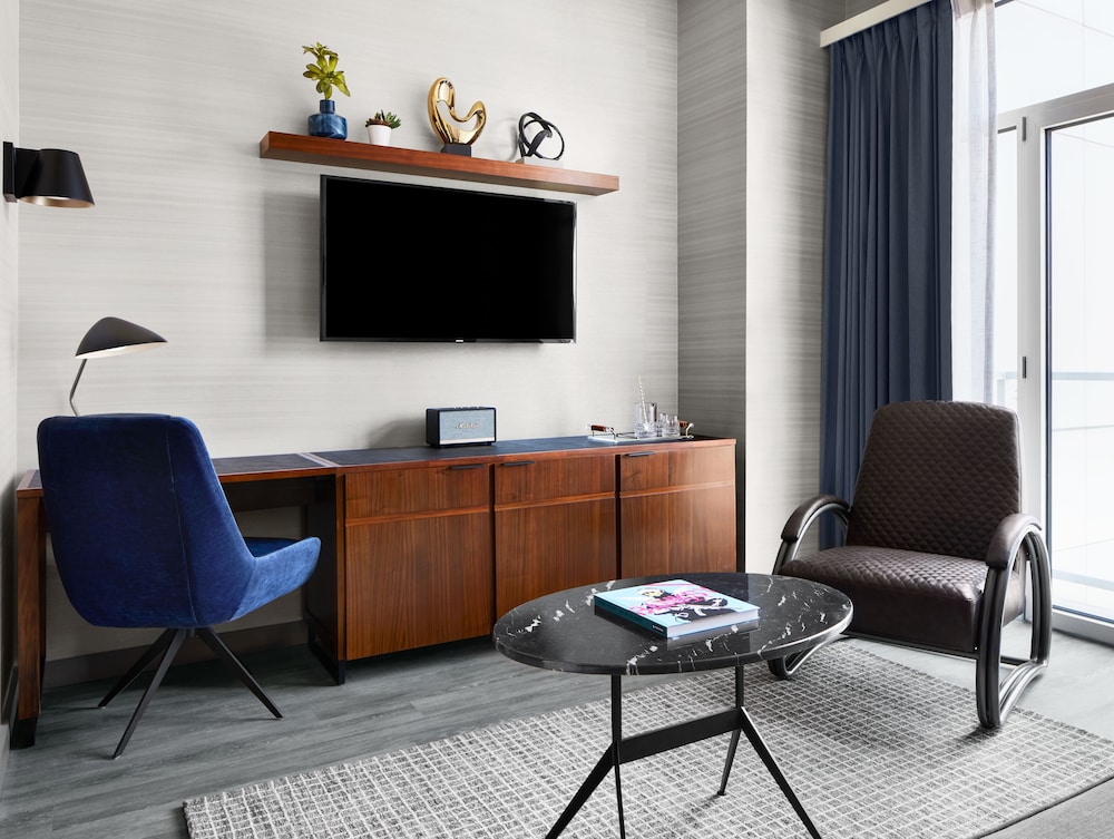Suite (Manhattan)