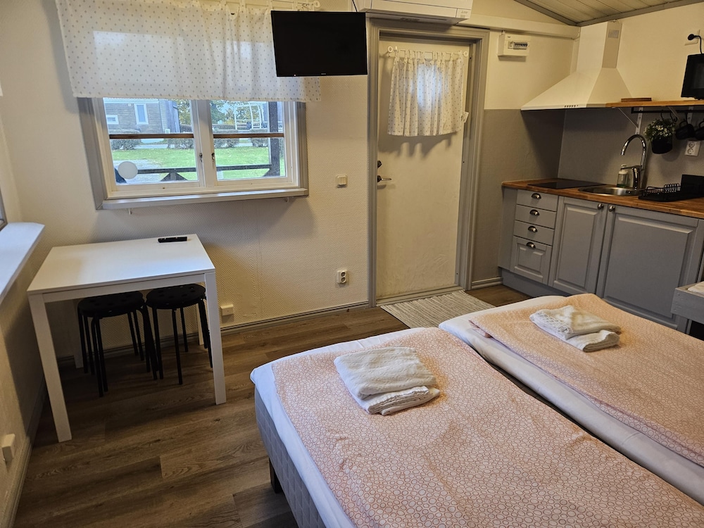 Cabin photo 1