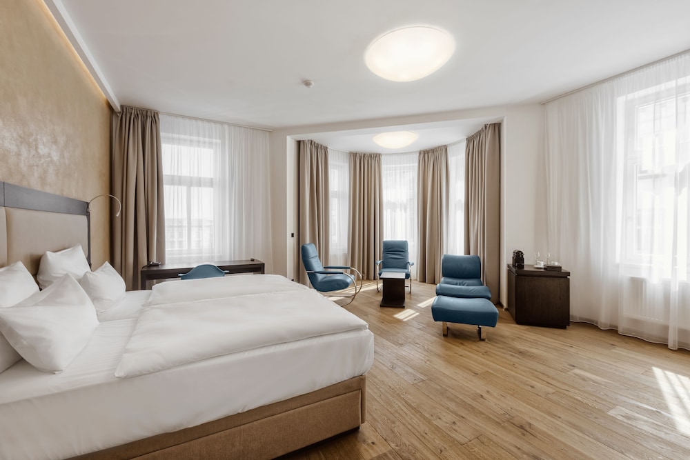 Junior Double Room, Balcony