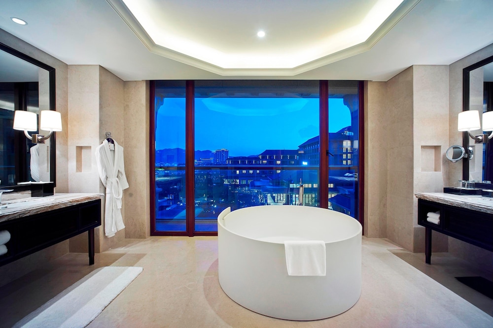 Suite, 1 Bedroom, Balcony, Ocean View