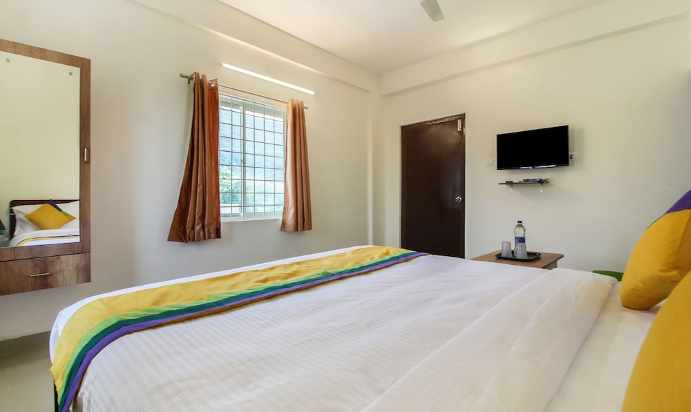 Deluxe Room - Photo 7