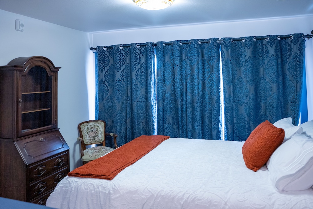 Exclusive Suite (Suite 101)