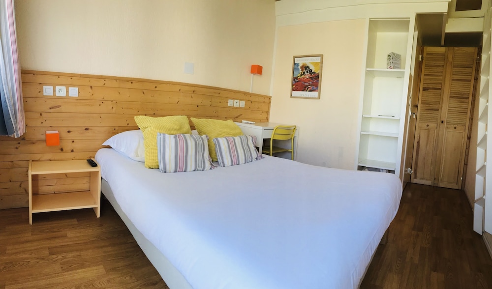 Double Room with 1 Double Bed - Photo 16