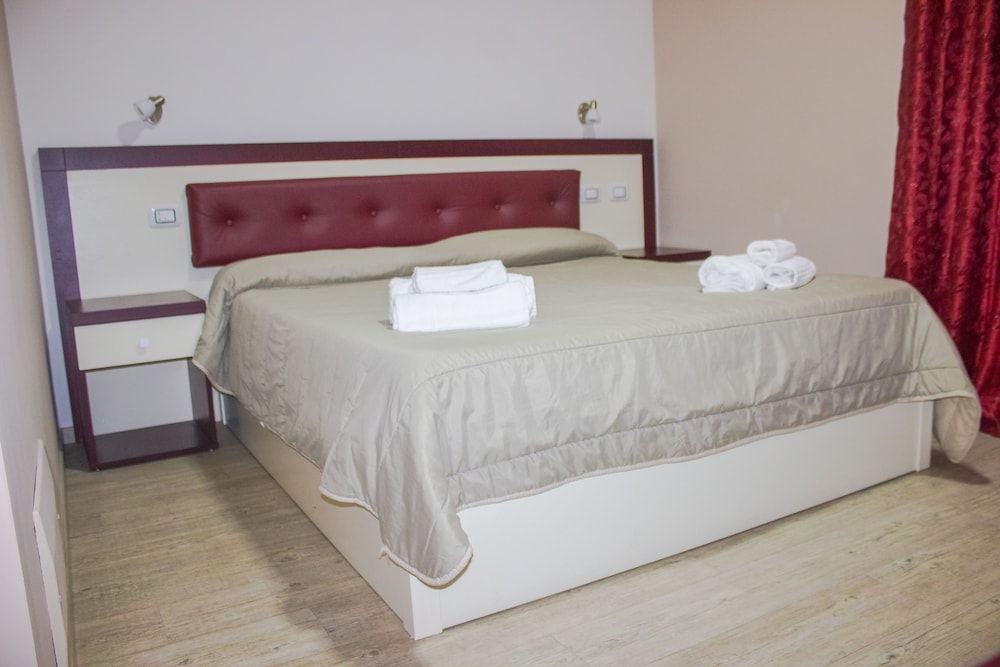 Superior Double Room - Photo 2