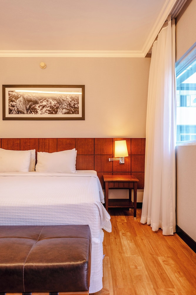Premier Double Room - Photo 8