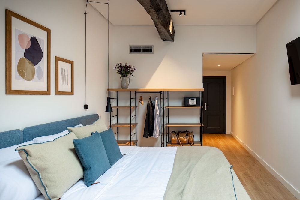 Standard Double Room - Photo 2