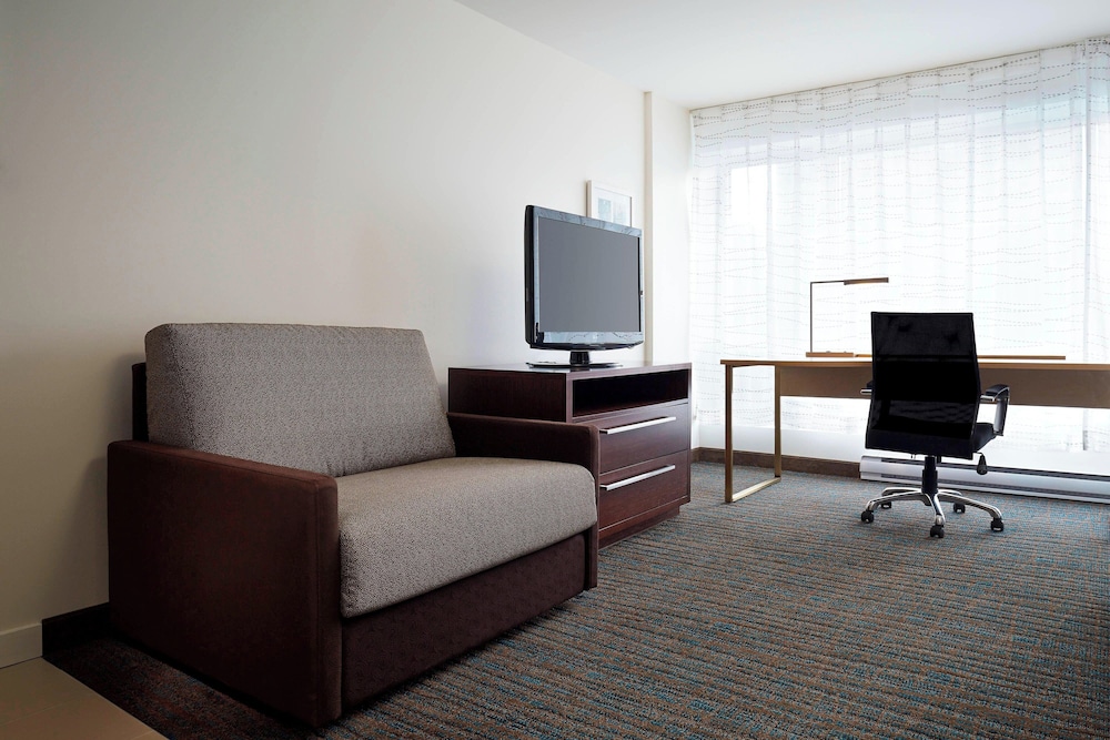 Deluxe Studio, 1 King Bed