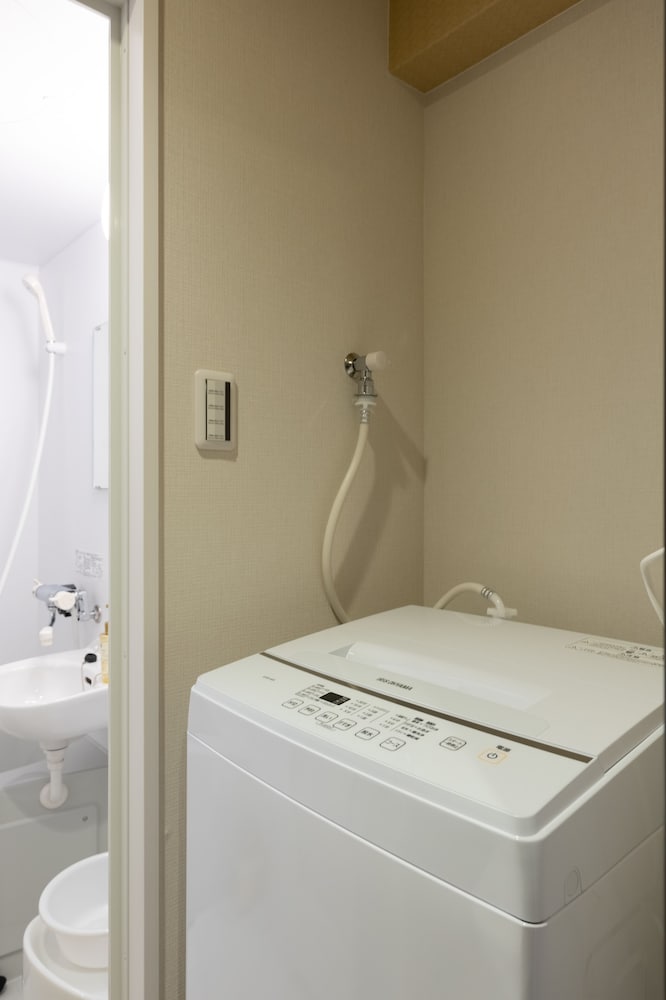 Room (401) photo 3