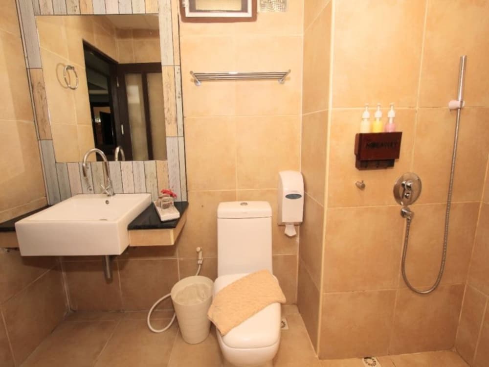 Room, Jetted Tub, Poolside photo 3