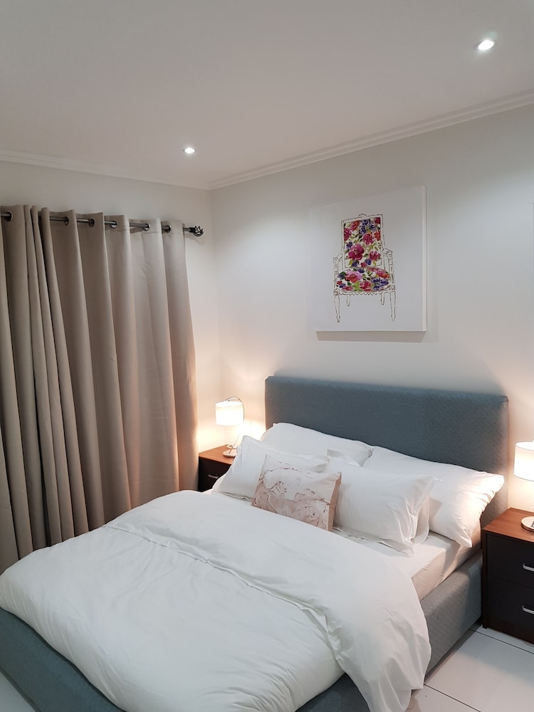 Luxury Apartment, 2 Bedrooms, Non Smoking photo 1