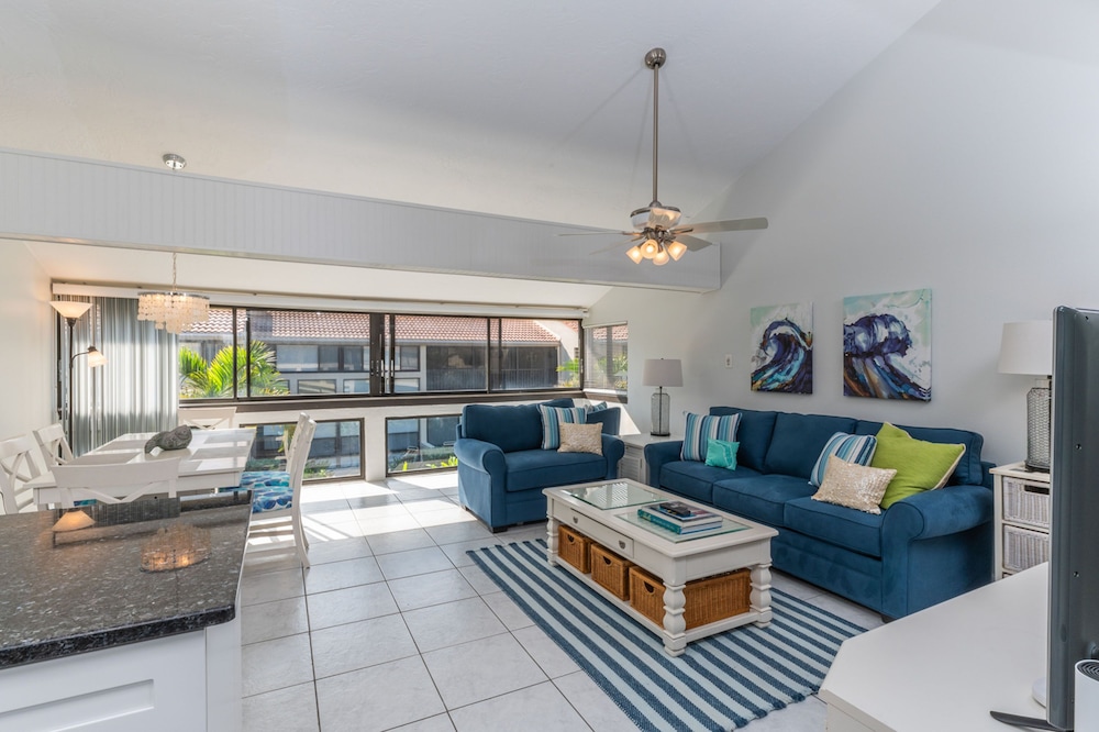Courtyard Condo