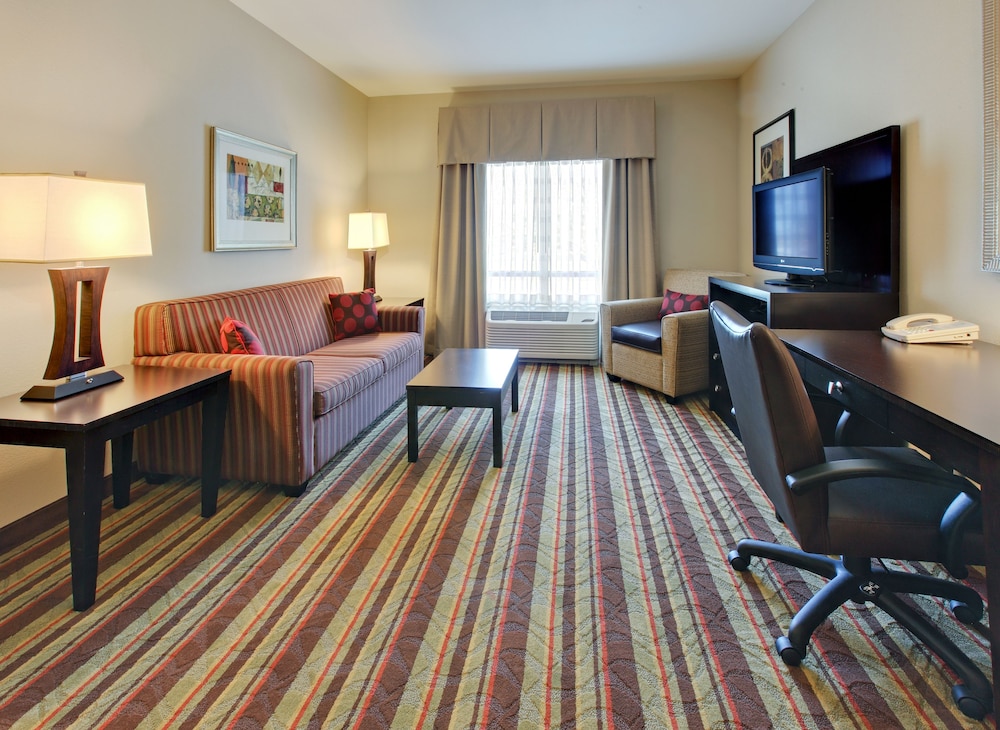 Suite, 1 King Bed (Additional Living Area) - Photo 5