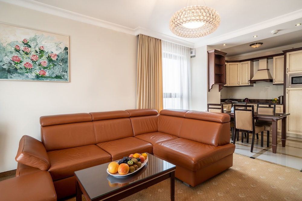 Deluxe Studio Suite, 1 Bedroom photo 1